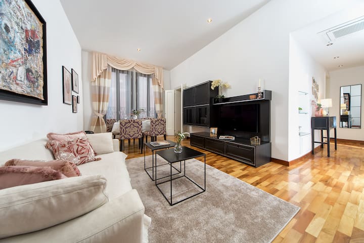 Suite Veronica, Charming Flat with View