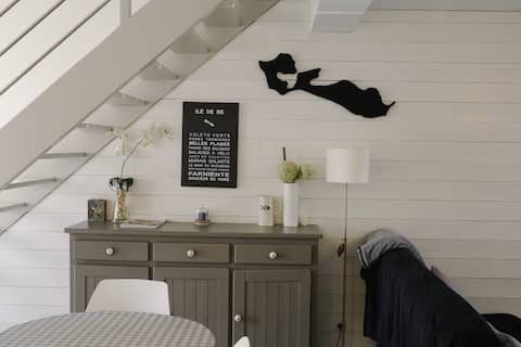 Charming house in a quiet area.