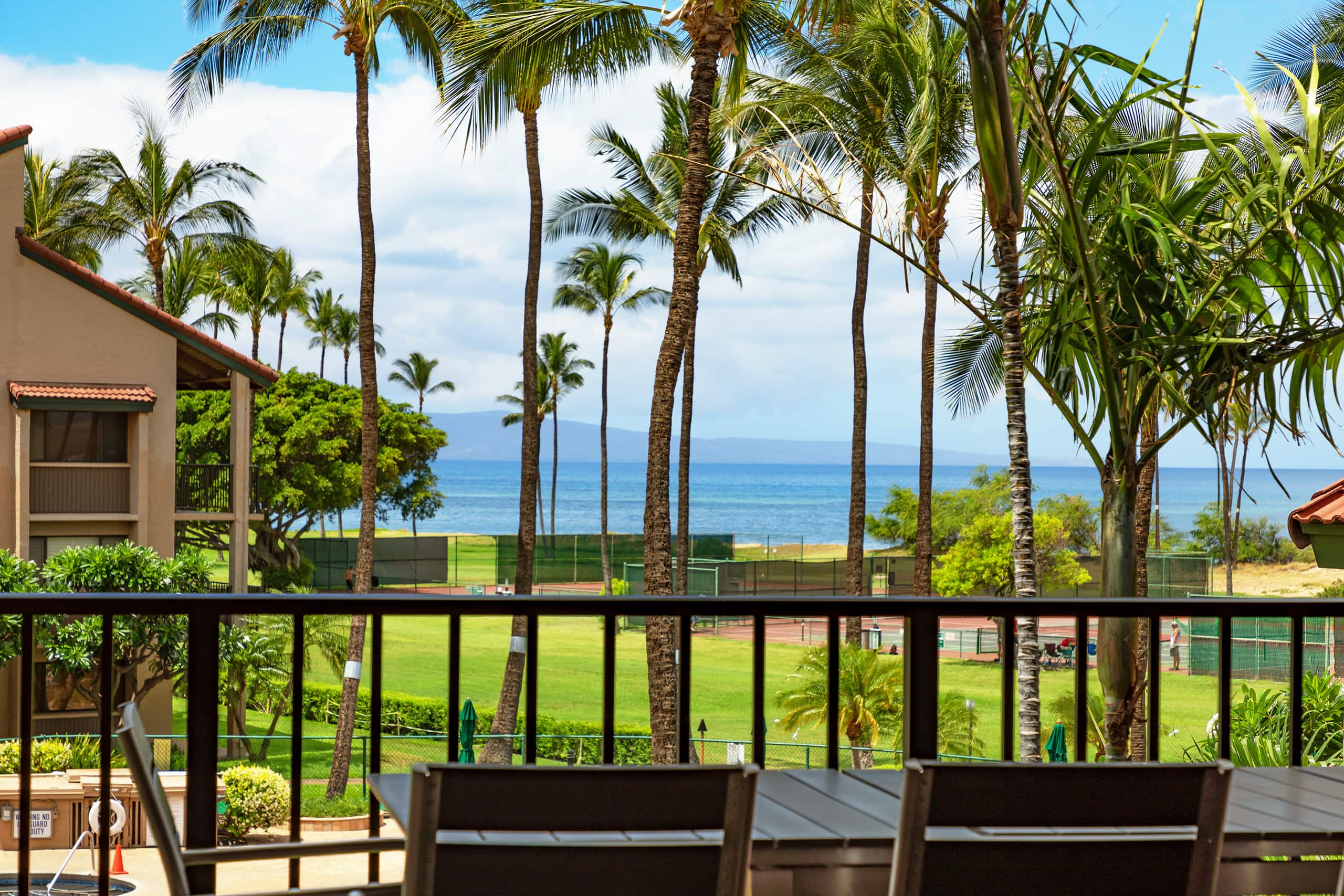 Condo in Kihei · ★4.89 · 3 bedrooms · 5 beds · 3 private baths - Image 3