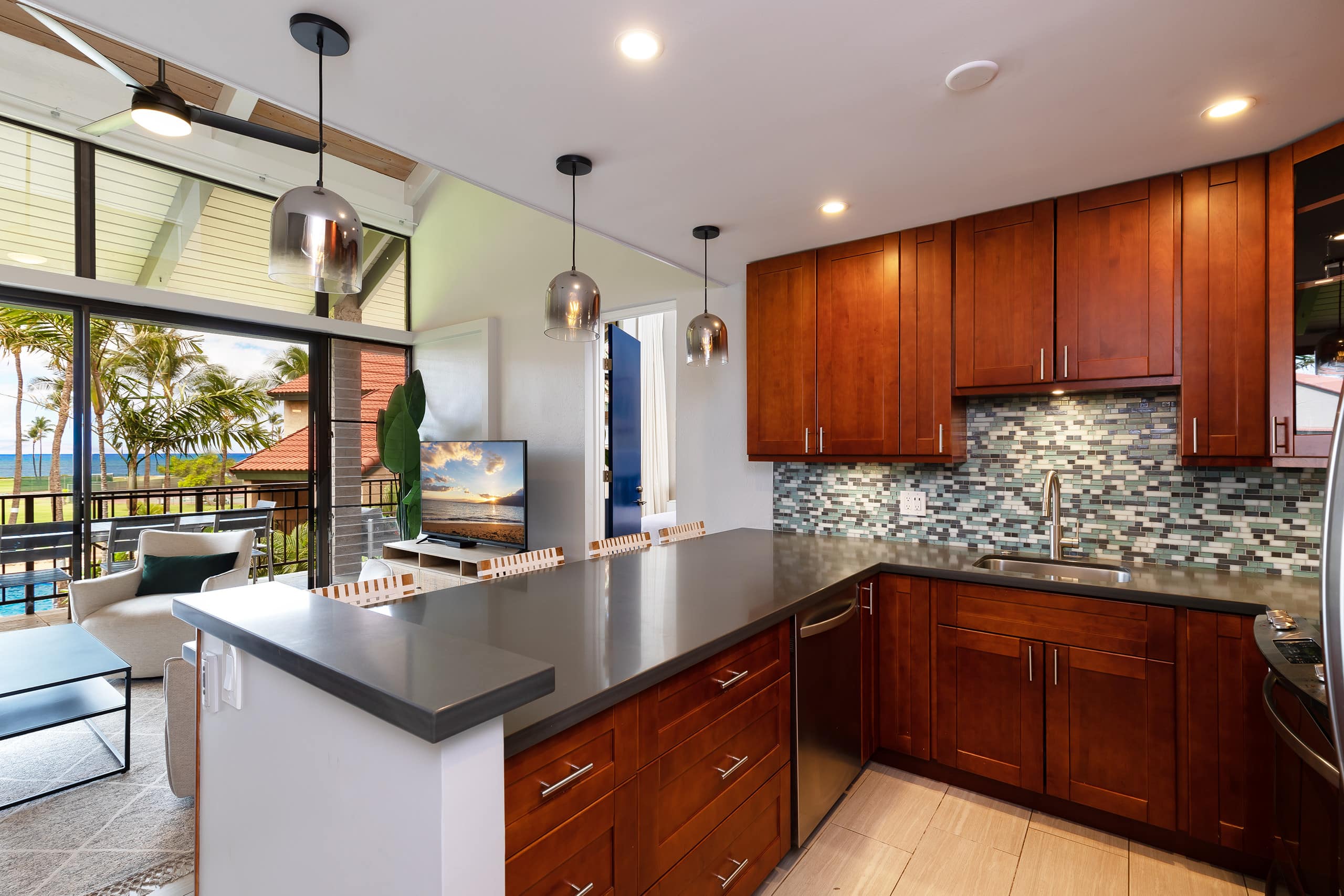 Condo in Kihei · ★4.89 · 3 bedrooms · 5 beds · 3 private baths - Image 14