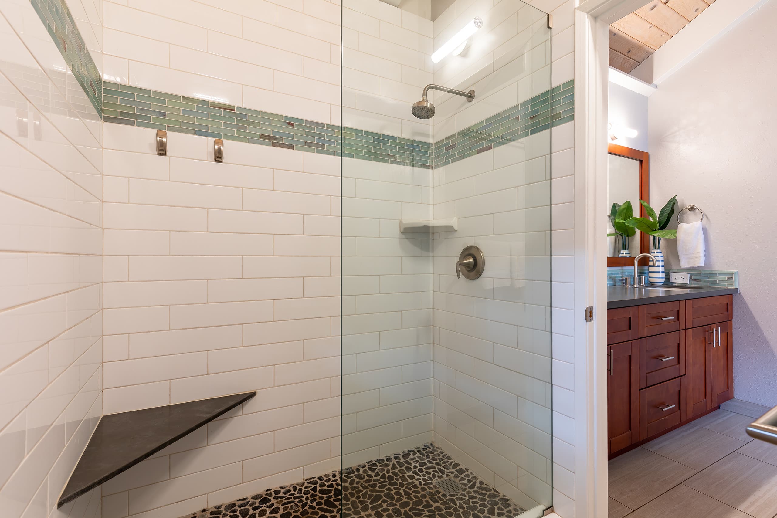 Condo in Kihei · ★4.89 · 3 bedrooms · 5 beds · 3 private baths - Image 22