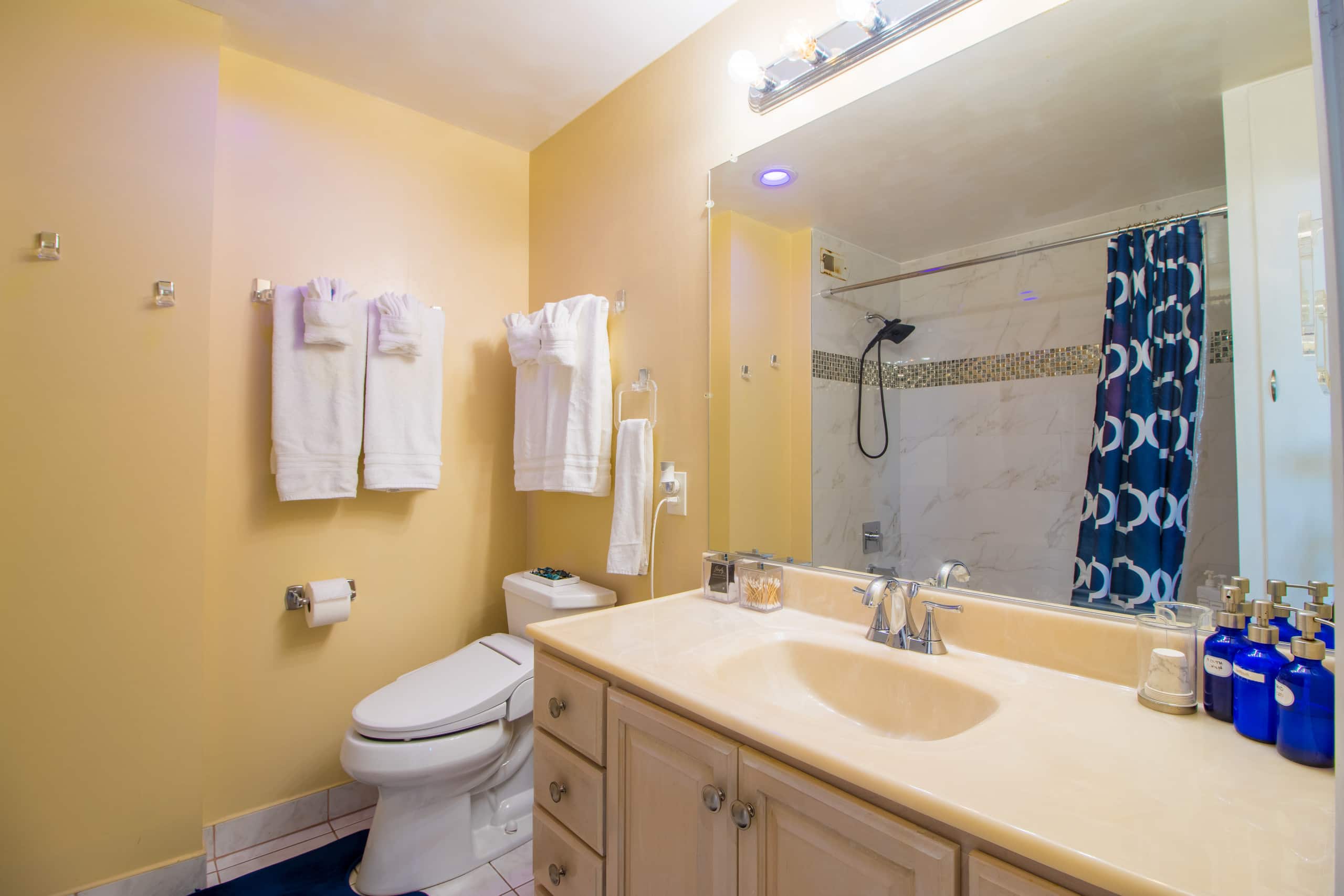 Condo in San Francisco · ★4.93 · 2 bedrooms · 2 beds · 1.5 baths - Image 30