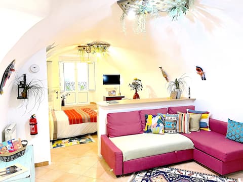 Proprietà Airbnb di successo: Apartment Naples - Loft in the Old Town a Napoli