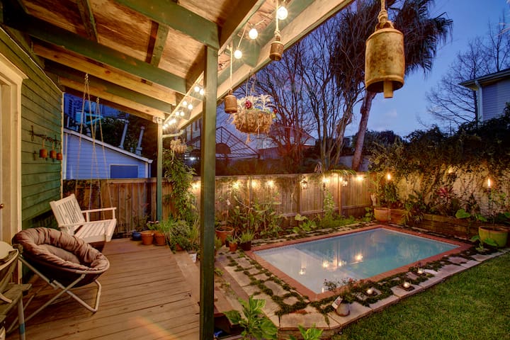 Just steps to both Frenchman St & French Quarter! gallery image 2