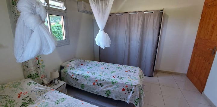 Chambre Colibri (2 lits simples)