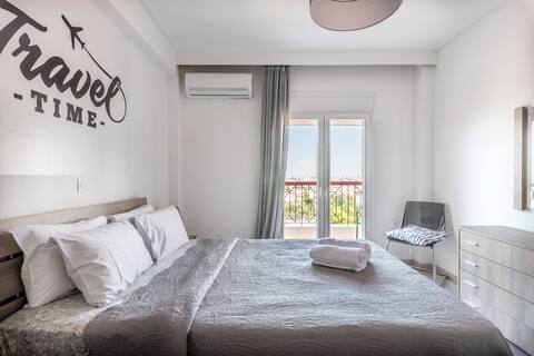 ★Stunning, minimalist apt w/ view (by Powerbnb)★