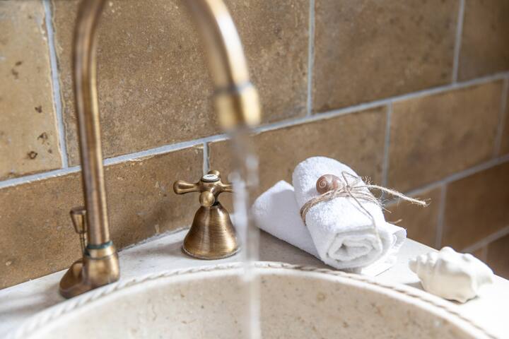 Peratsi maisonette gallery image 4