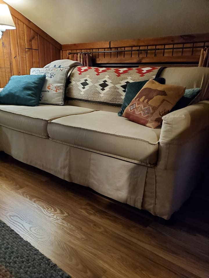 Barn In The Woods Lodge ~ We'd Love To Host You! - Bear Creek, WI