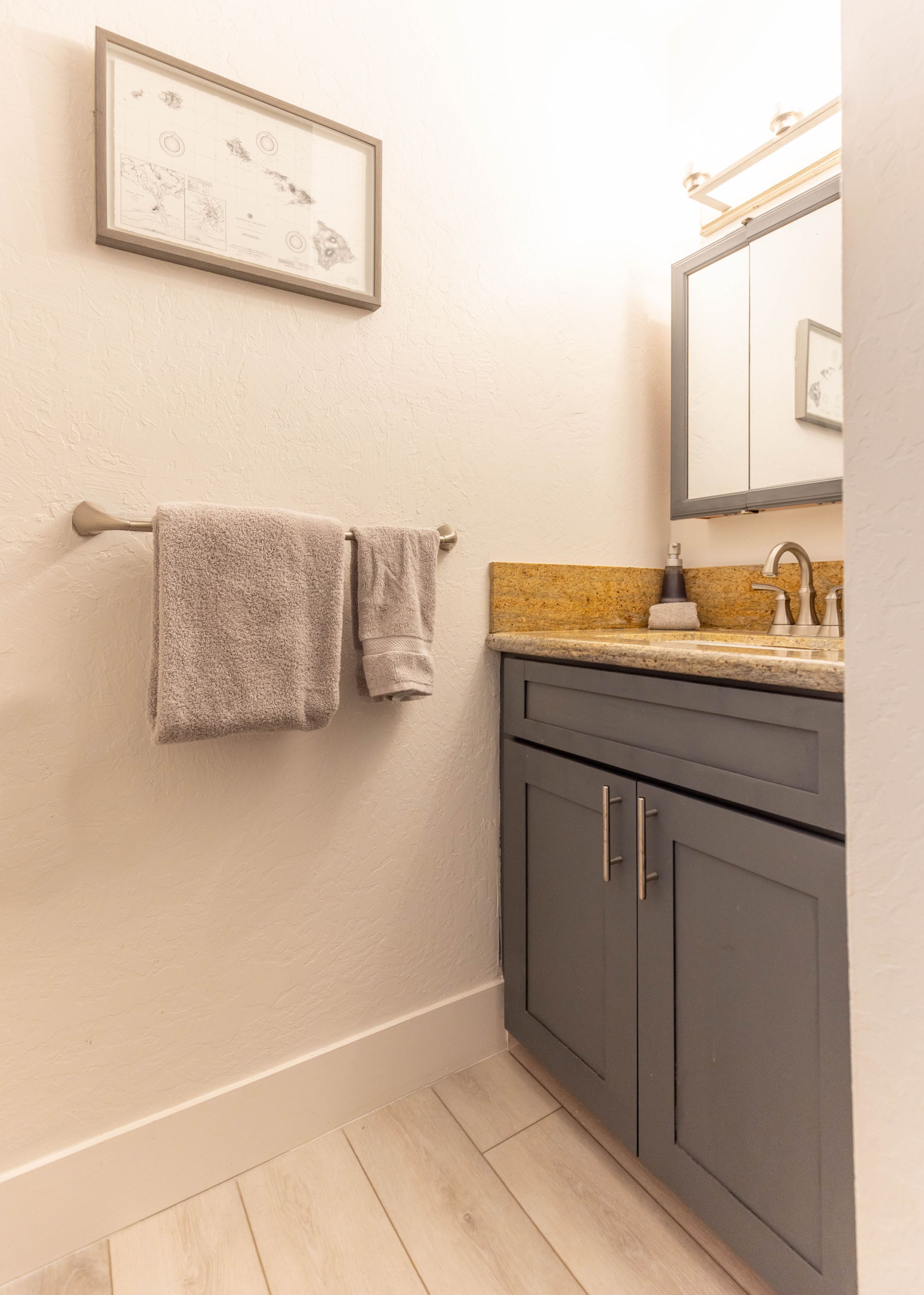 Condo in Kahuku · ★4.86 · 1 bedroom · 2 beds · 2 baths - Image 20