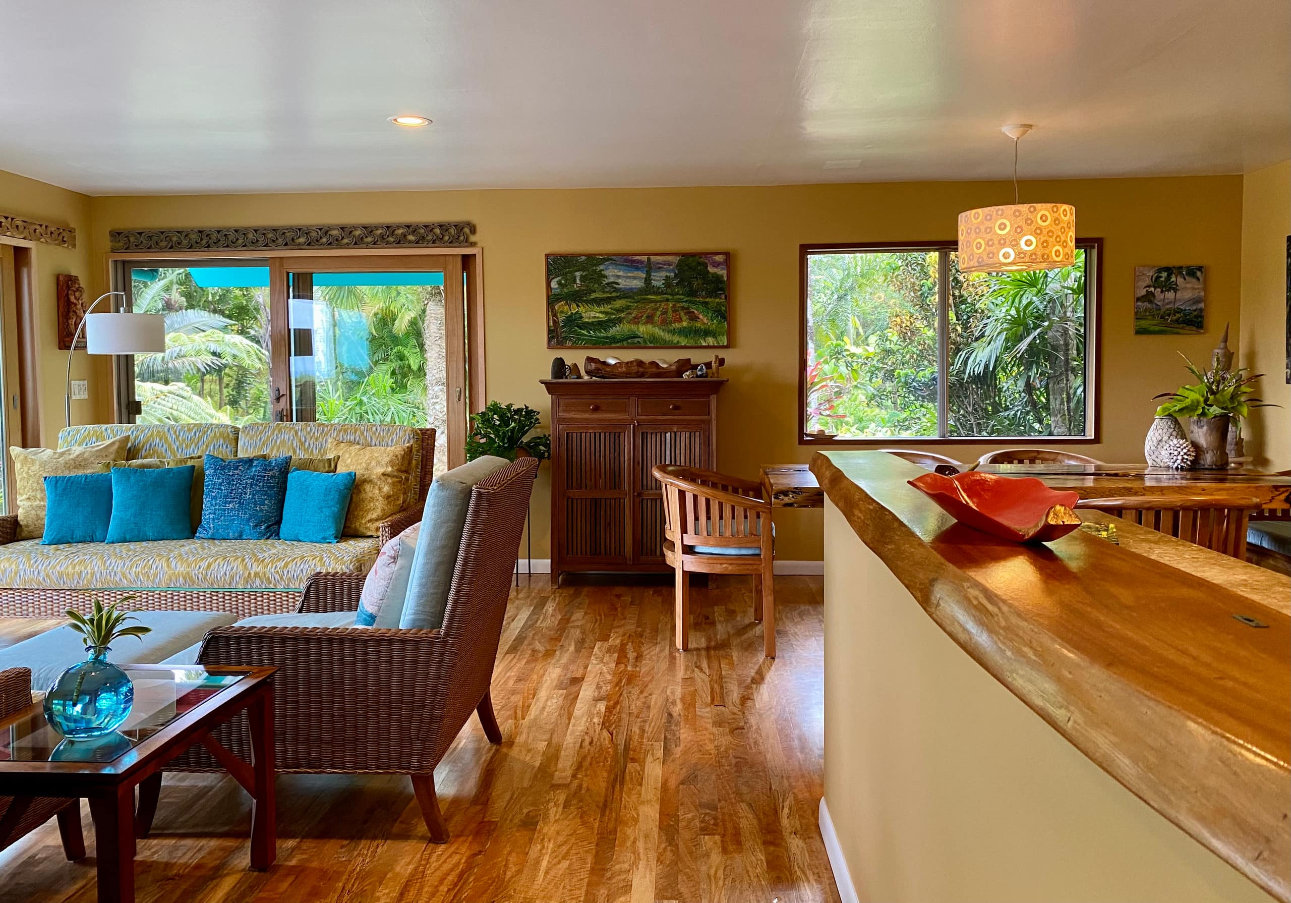 Home in Pahoa · ★4.96 · 3 bedrooms · 3 beds · 2 baths - Image 3
