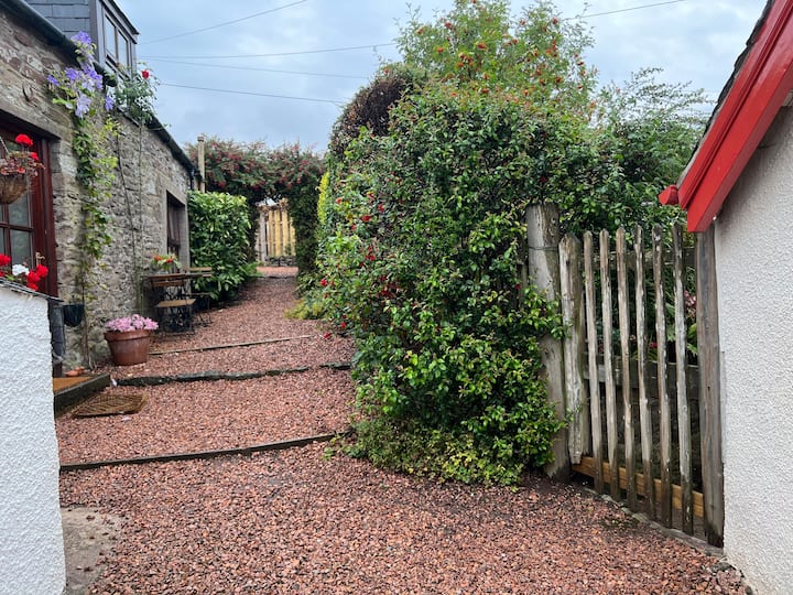 10 Best Airbnb Vacation Rentals In Auchterarder, UK Updated 2024