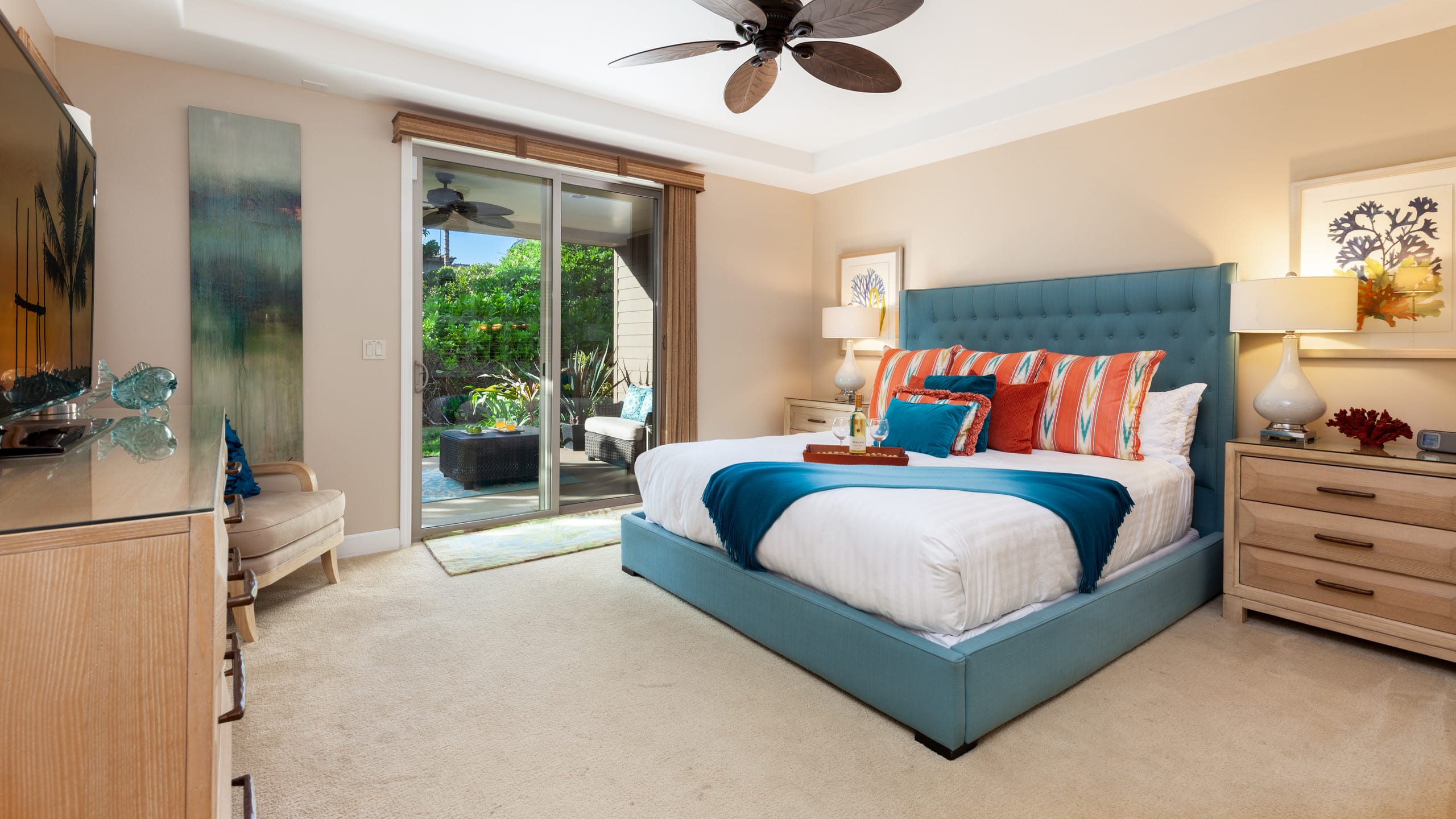 Home in Waimea · ★5.0 · 4 bedrooms · 6 beds · 3.5 baths - Image 11