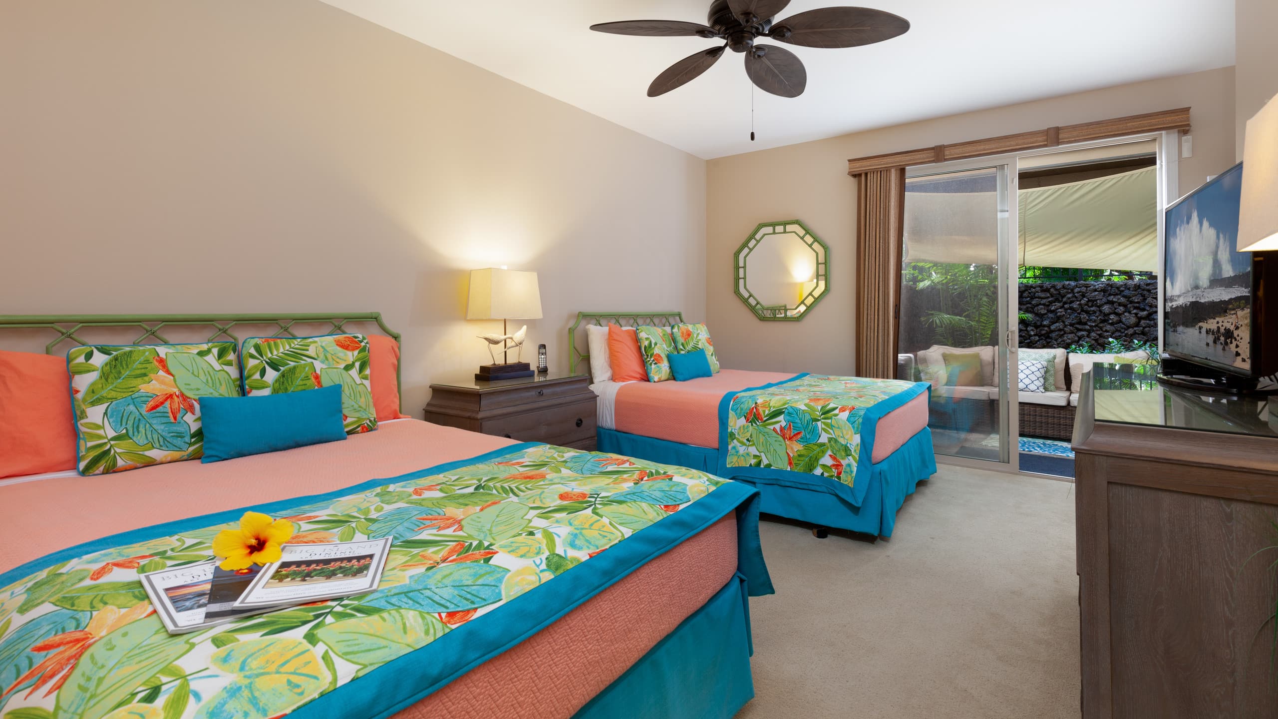 Home in Waimea · ★5.0 · 4 bedrooms · 6 beds · 3.5 baths - Image 15