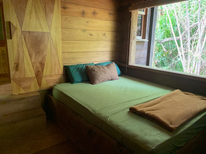 Dhomë gjumi dopio "queen"