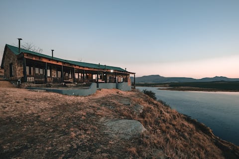 Penwarn Farm Lodge - Mthini Lodge