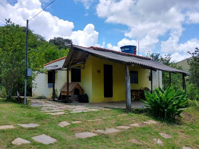 Listing in São Tomé Das Letras