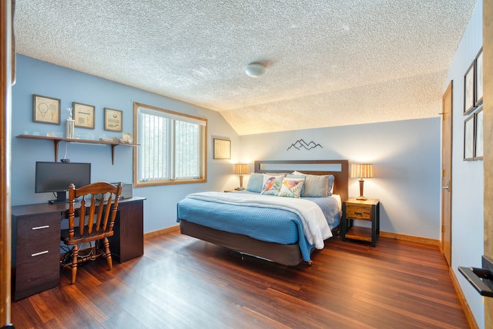 The main bedroom on the upper floor has a comfy Cal King with a pillowtop.