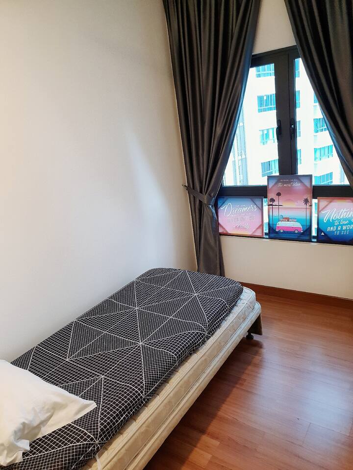 ЕДИНИЧНА СТАЯ БЕЗ AIRCOND