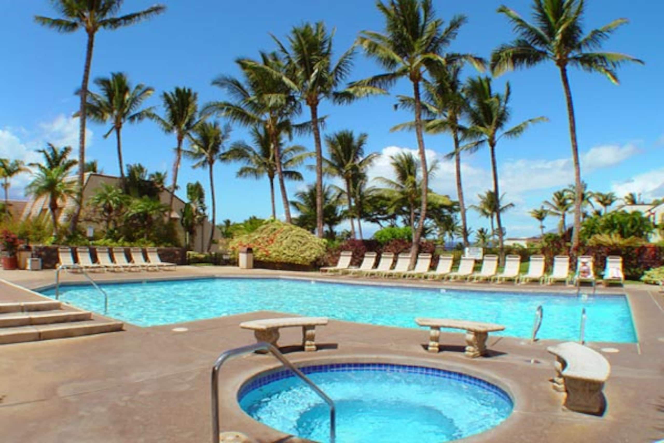 Condo in Kihei · ★4.98 · 2 bedrooms · 4 beds · 2 private baths - Image 4