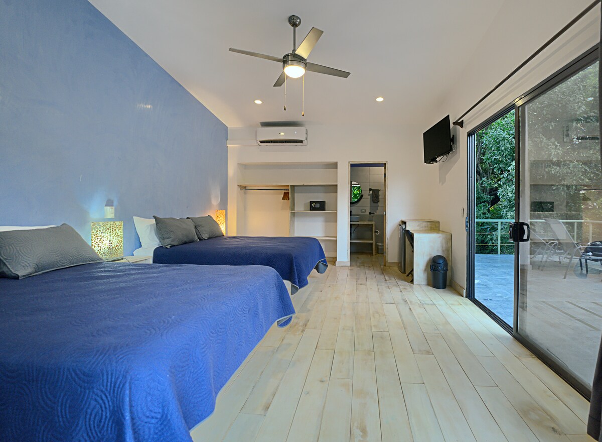 Monkey Suite w/Big Balcony & Salt Water Pool Nahua