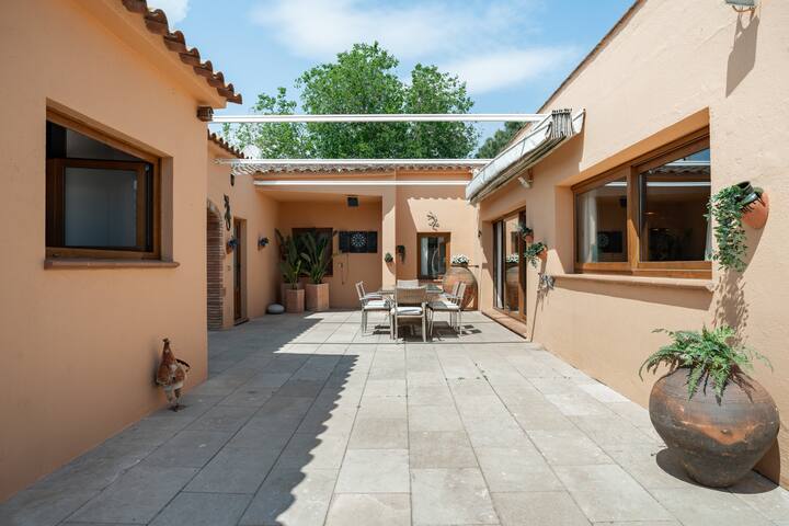 Magnifica Villa aislada gallery image 3