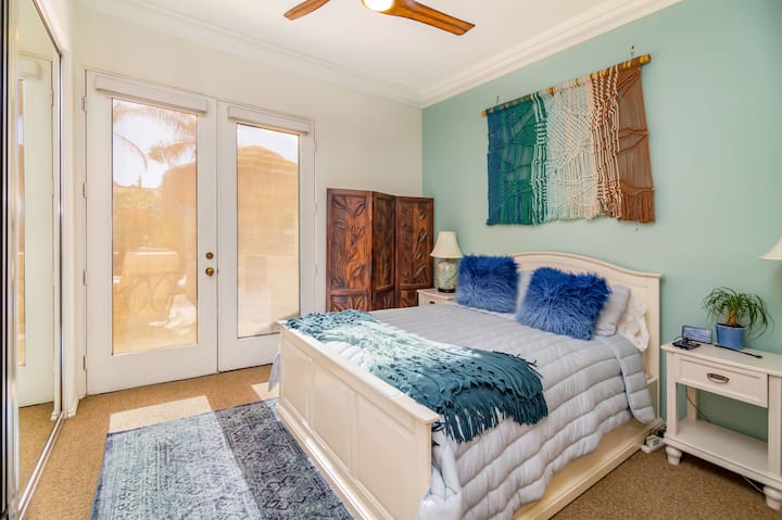 Second bedroom, with entrance to the back yard and its own bathroom.