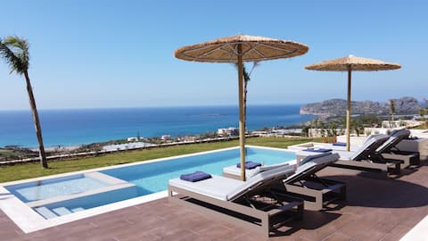 Villa Mare I Free* Heated pool & Infinite blue!