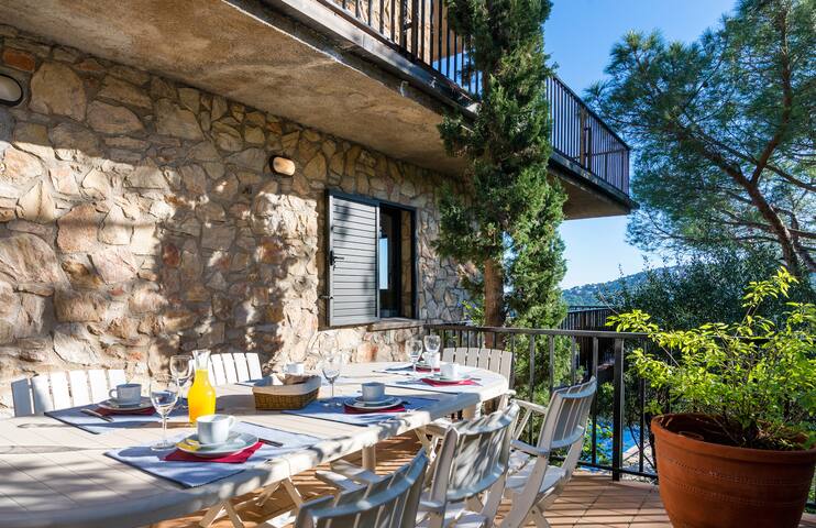 Luna Llena | charming villa Begur | seaview gallery image 5