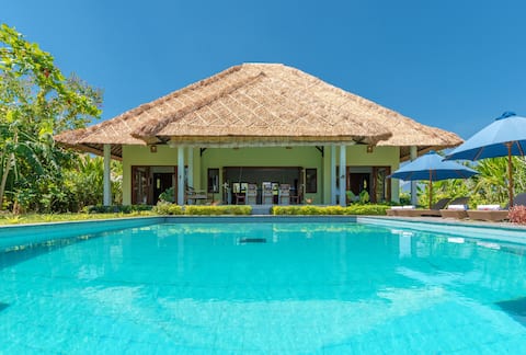The beach front cape villa