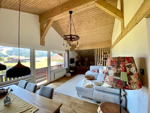 Top performing Airbnb: Flachau: 100 sqm of well-being for friends & family in Flachau