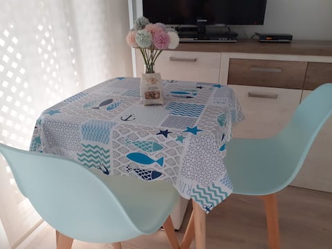 Anuncio de Airbnb popular: Nice apartment in Puerto de Mazarrón en Mazarrón