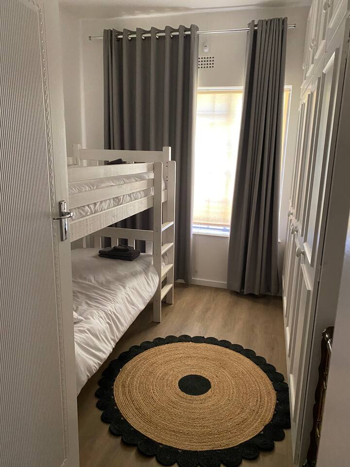 Kinderzimmer im Erdgeschoss