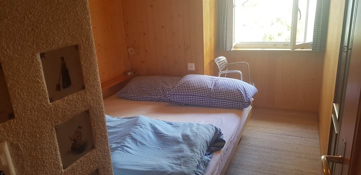 Zimmer mit Doppelbett