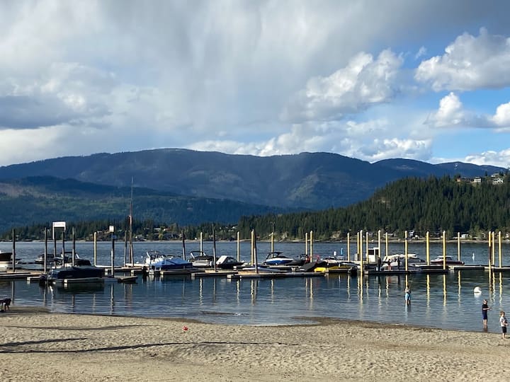 Blind Bay Vacation Rentals & Homes British Columbia, Canada Airbnb