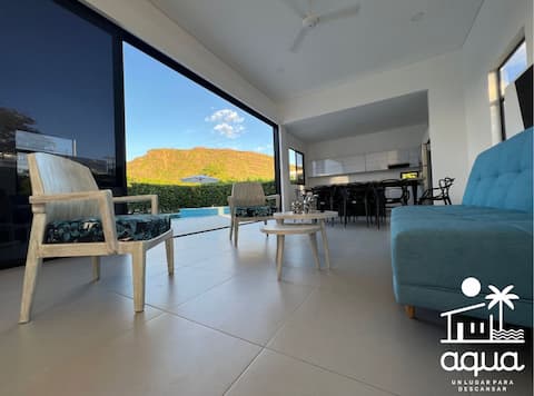 Successful Airbnb property: Casa Aqua | Private Villa with Pool & Jacuzzi in Nilo
