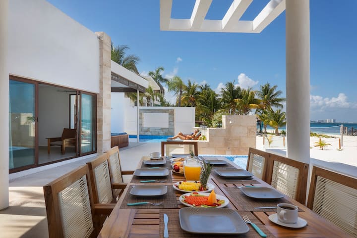 Villa En Cancún Con Playa Privada - Cancún
