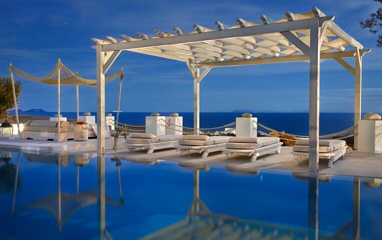 Villa Meropi, 4 bedrooms, LiaVillasMykonos gallery image 3