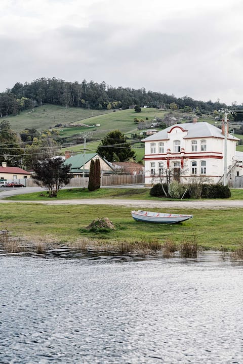 The Bowmont ~ Luxury Riverside Retreat