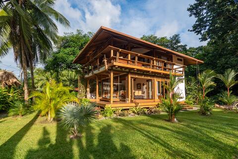 Punta Uva Beachfront ~ Villa Soleil & Pâquerette