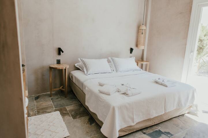 Kostantakis pool house gallery image 4