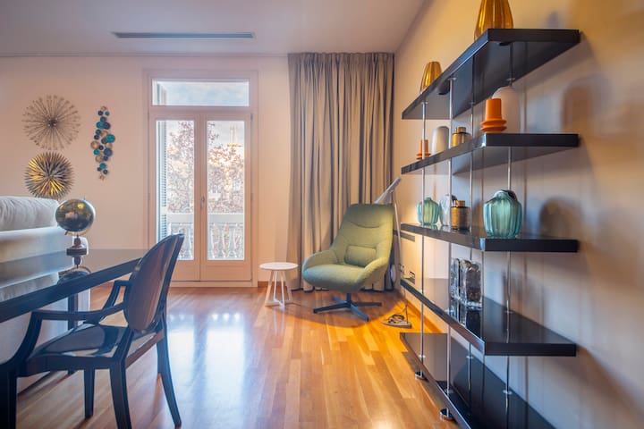 Paseo de Gracia C apartment; spacious & central