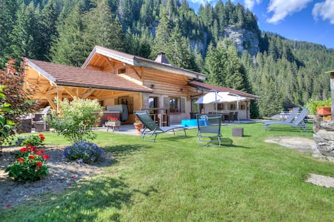 Chalet cocooning family with Jacuzzi