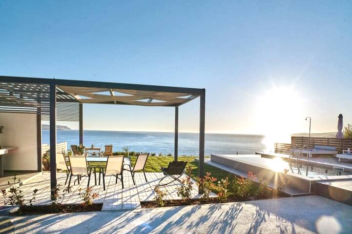 Blue Green Villa Kalyves eco pool & jet spa gallery image 2