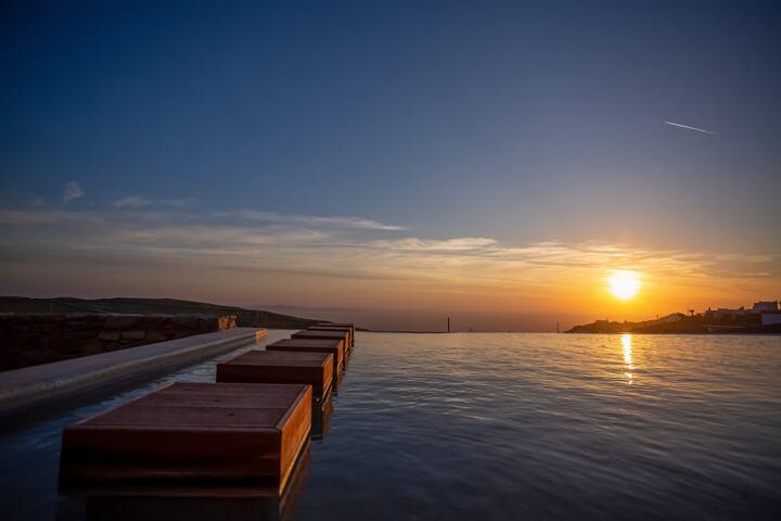 AURA Sunset Pool Villa- 6 Bedrooms gallery image 3