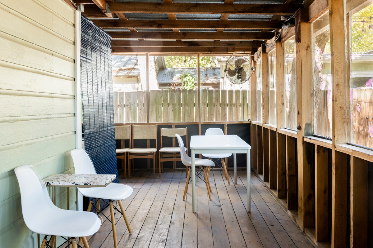 Hyde Park Cottage (Dog Friendly!)