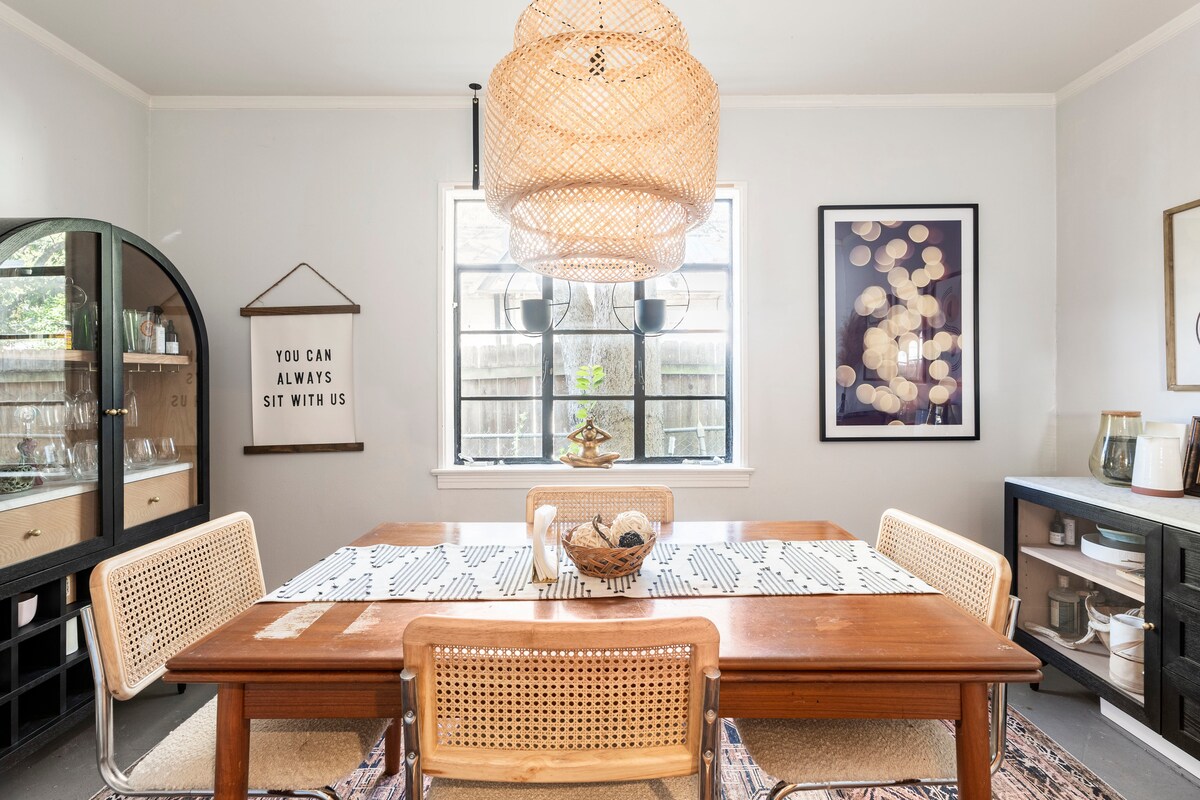 Hyde Park Cottage (Dog Friendly!)
