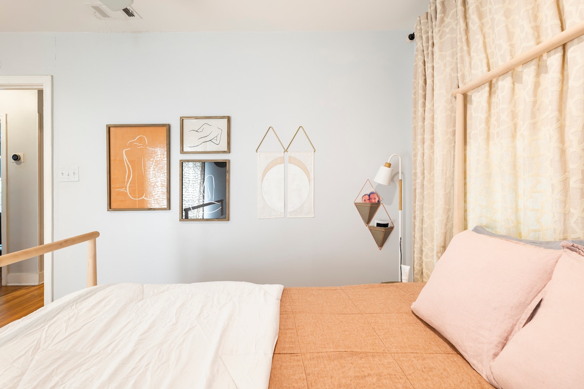 Hyde Park Cottage (Dog Friendly!)