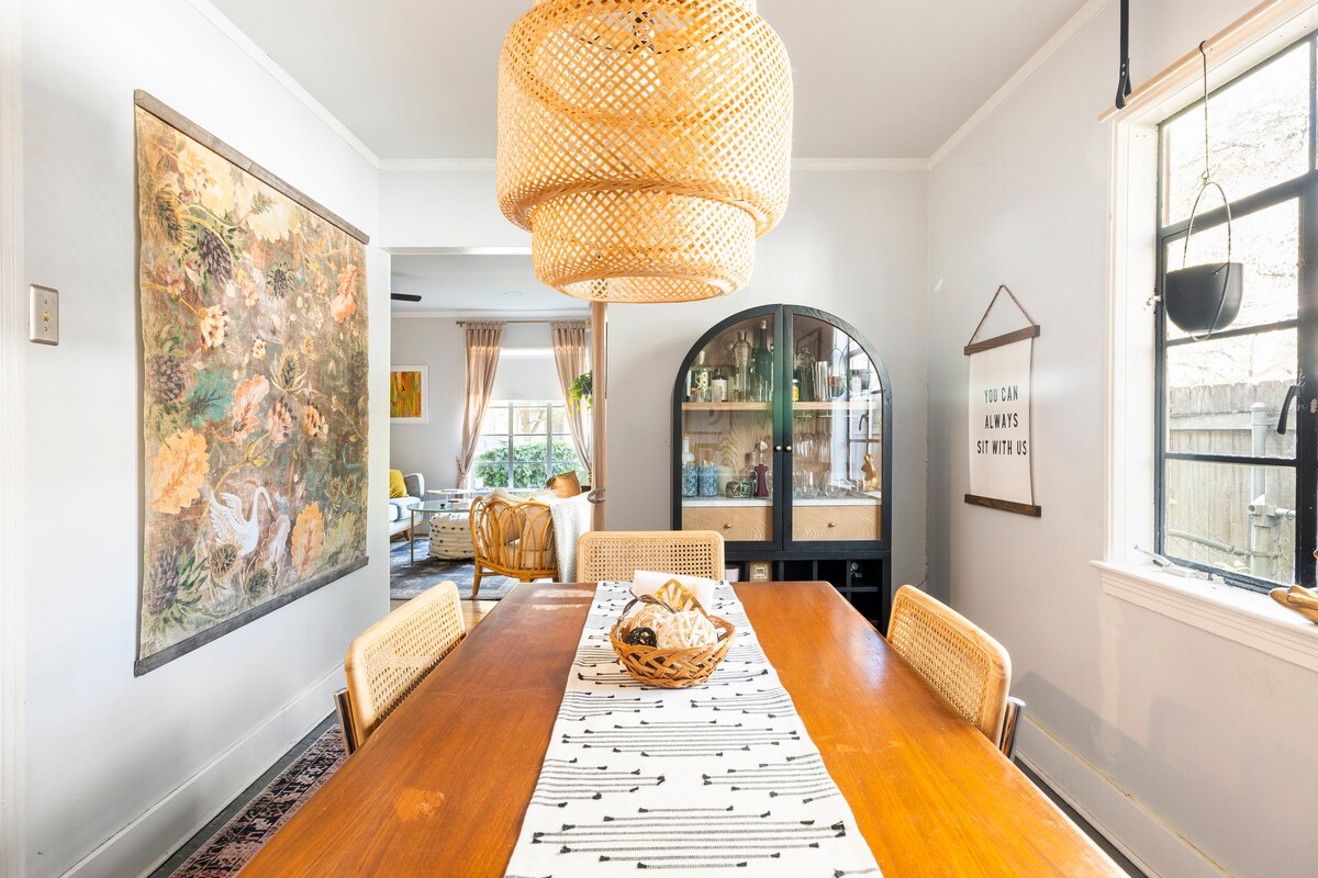 Hyde Park Cottage (Dog Friendly!)