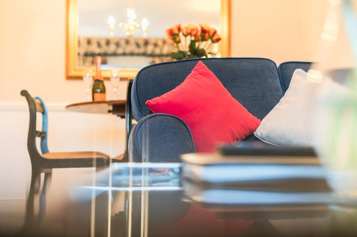 Spacious 2 Bedroom 2 Bathroom Apartment by Mansley gallery image 3