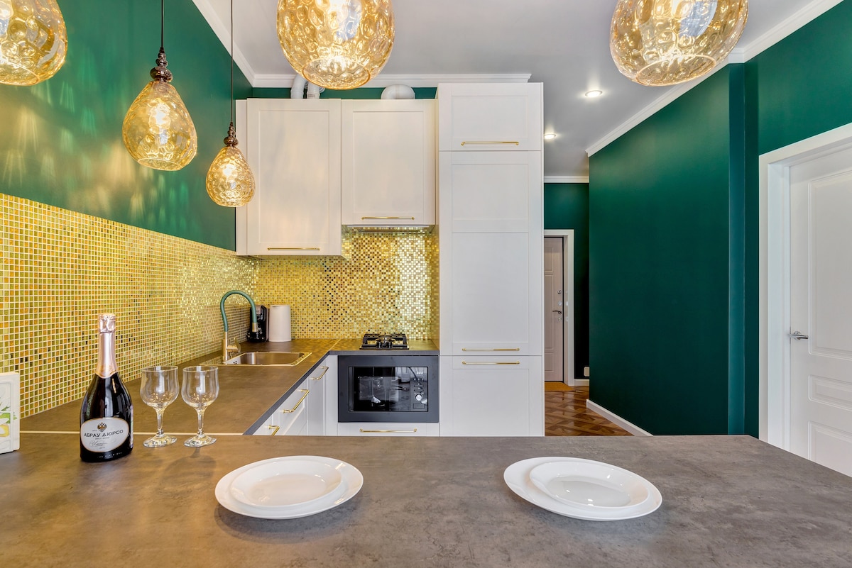 View of 5NEWS - Residents at a luxury apartment complex in Rogers... | Facebook